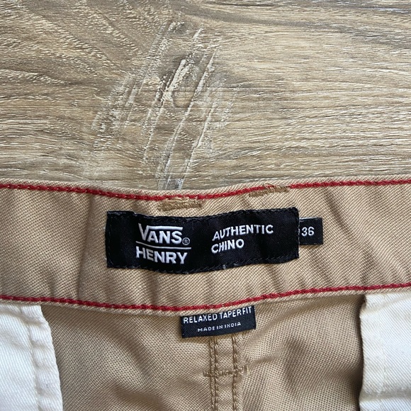 Vans pants - Picture 3 of 3
